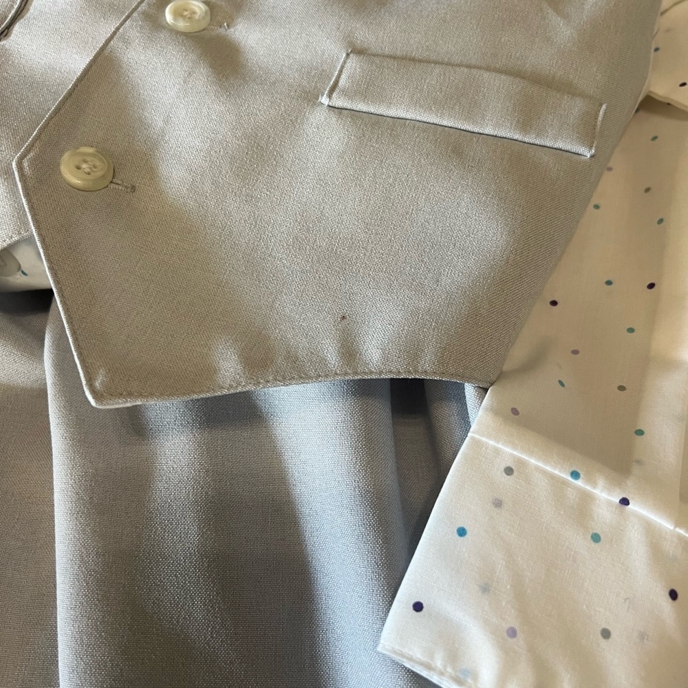 Van Heusen Kids Gray Vest Suit with Bow Tie - Picture 3 of 3